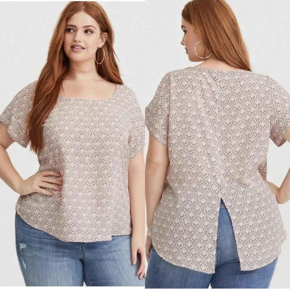 Torrid Multicolor Geo Print Open Back Georgette Blouse Size 0X